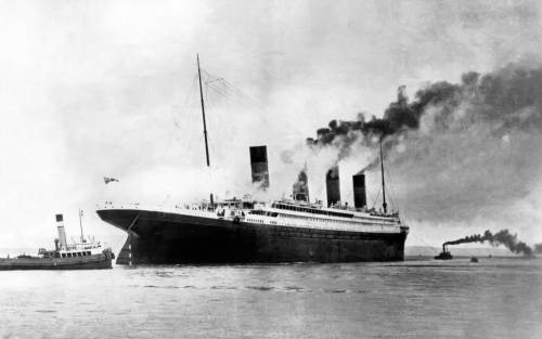 2 апреля 1912 года. На борту было 78 кочегаров и 41 член экипажа. Также в ходовых испытаниях Титаника принимали участие Томас Эндрюс и Эдвард Уилдингом/ Брюс Исмей и лорд Пирри не смогли присутствовать.